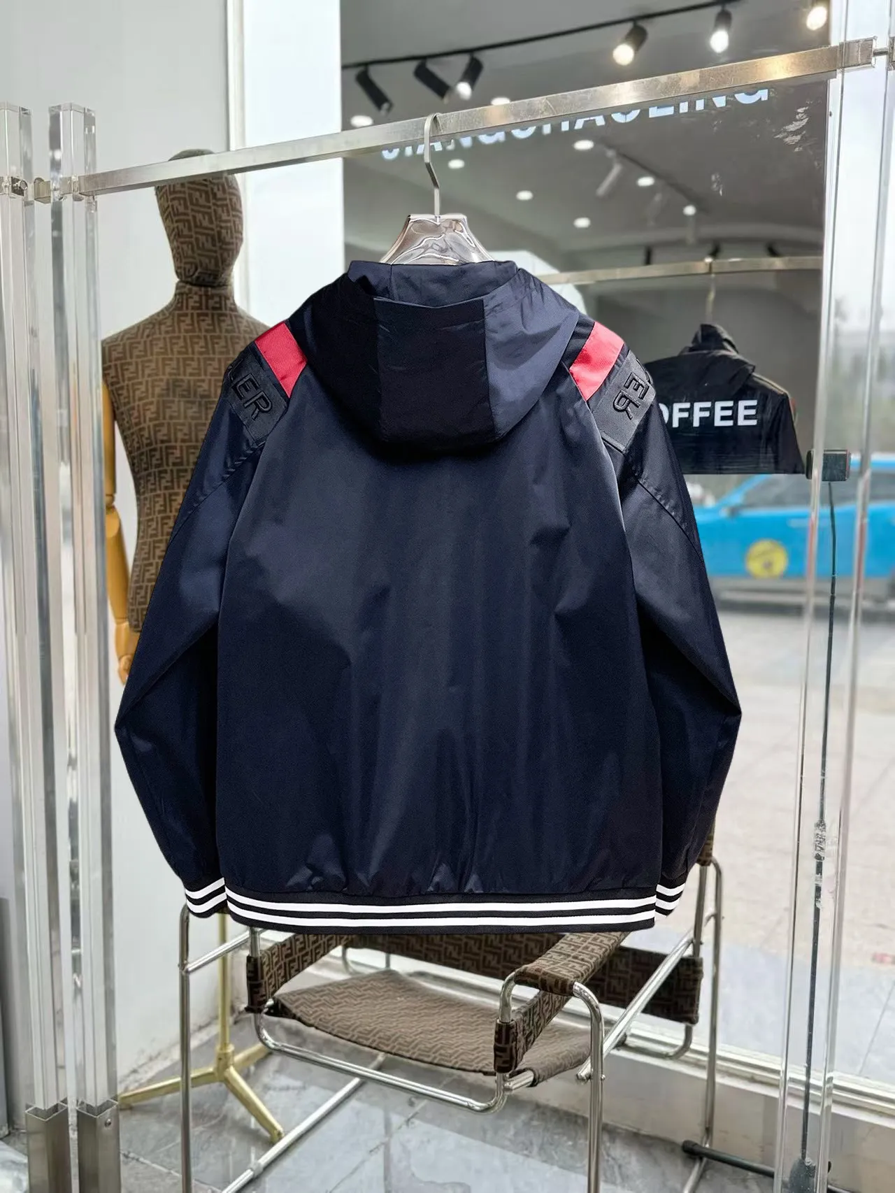 Same Style， ， 2026 New Arrival ，Original Premium Breathable ， ， ， Quality。 ， Sizes：M～3XL